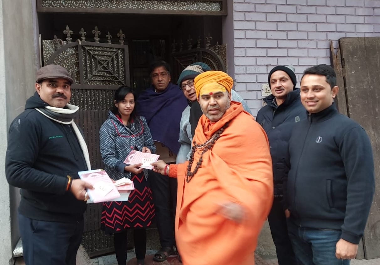 Invitations to go to Ayodhya are being delivered intact to every home.