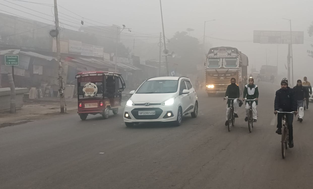 People's troubles increased due to drizzle and melting