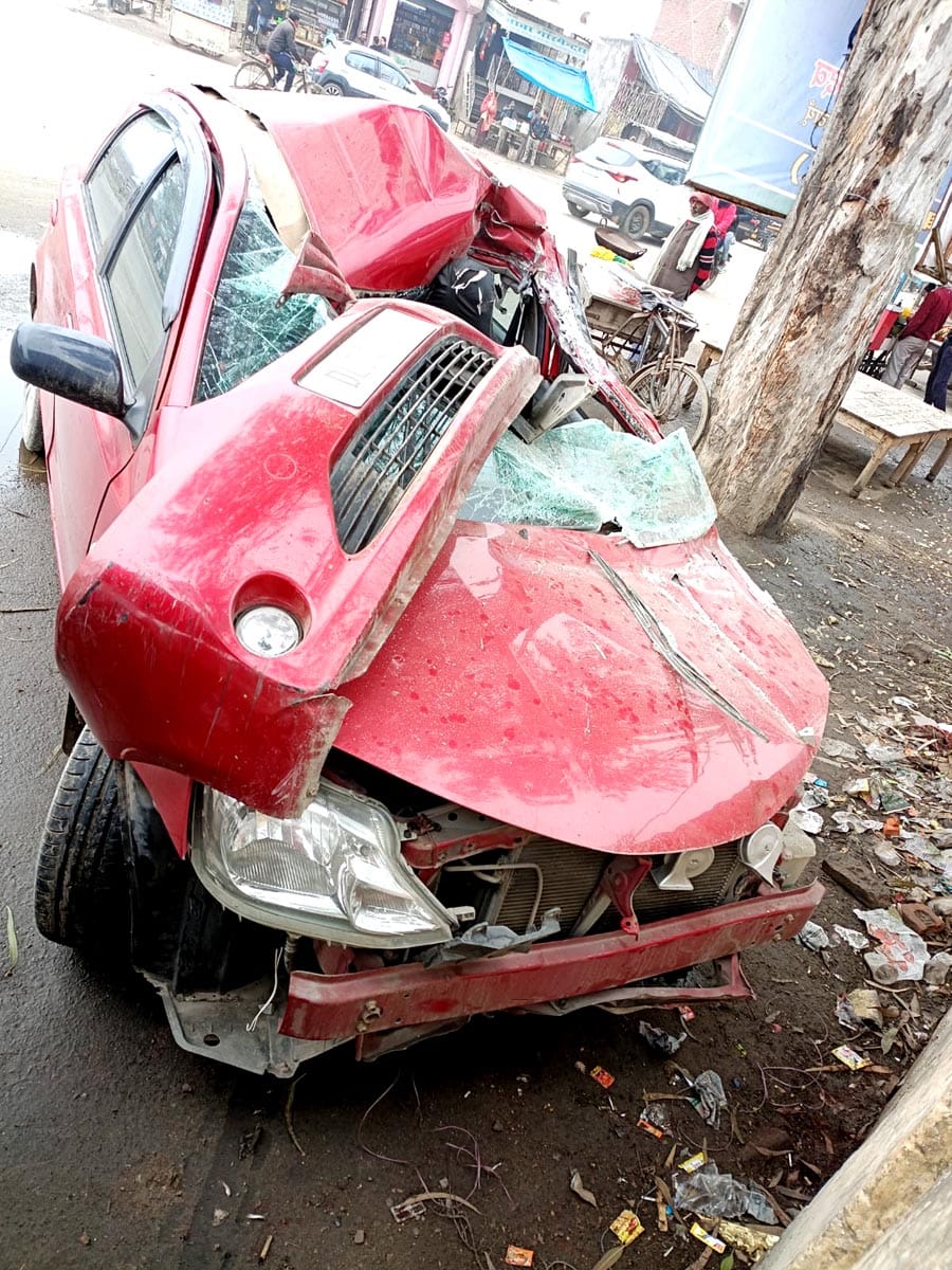 Car collides with truck in dense fog, four injured including real brothers