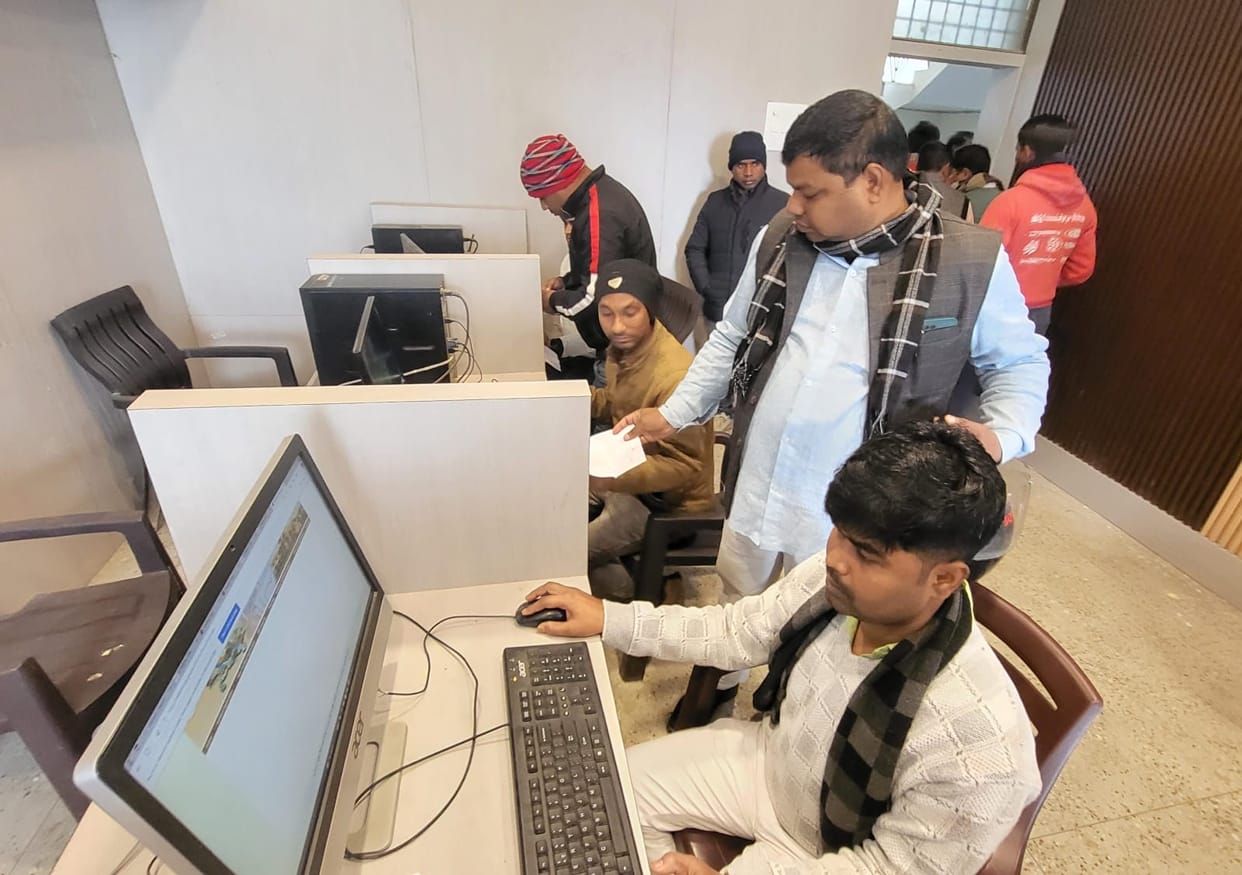 Technical glitch in the site, application for caste and income is not progressing.