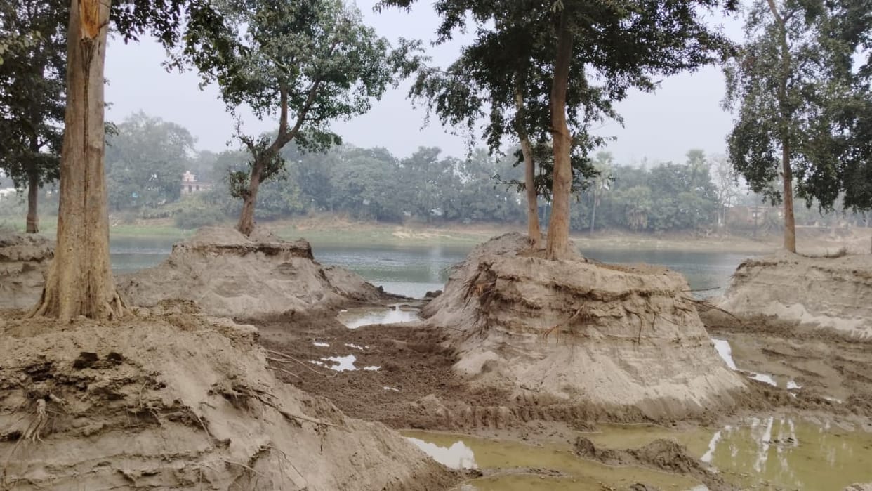 villagers protested against soil mining
