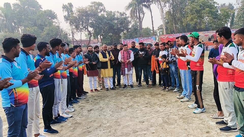 Tamkuhiraj and Fazilnagar teams in next round