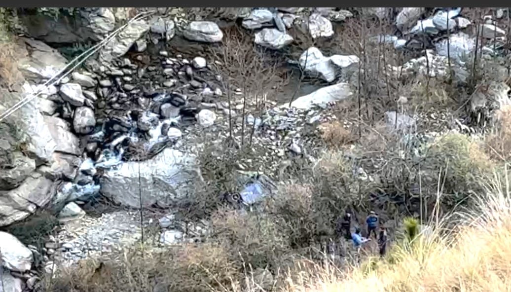 rampur news, accident, rohru,