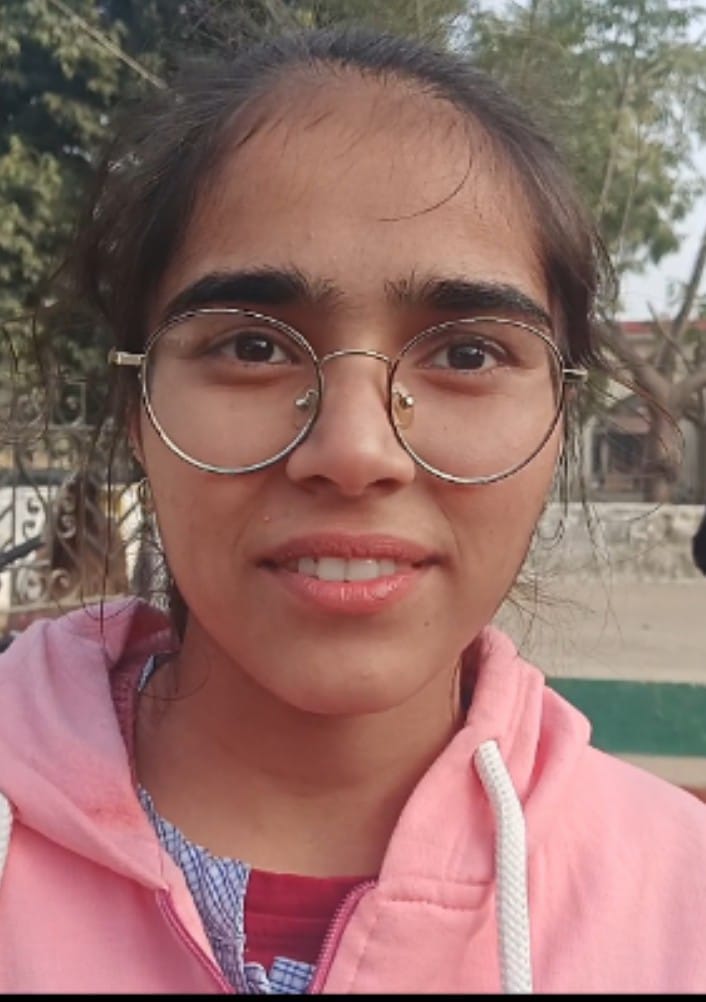 D.El.Ed trainee's face lit up after seeing simple paper