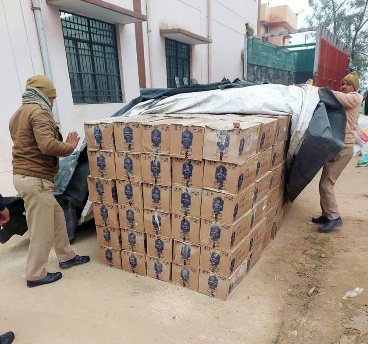 615 boxes of illegal liquor recovered from truck, two arrested