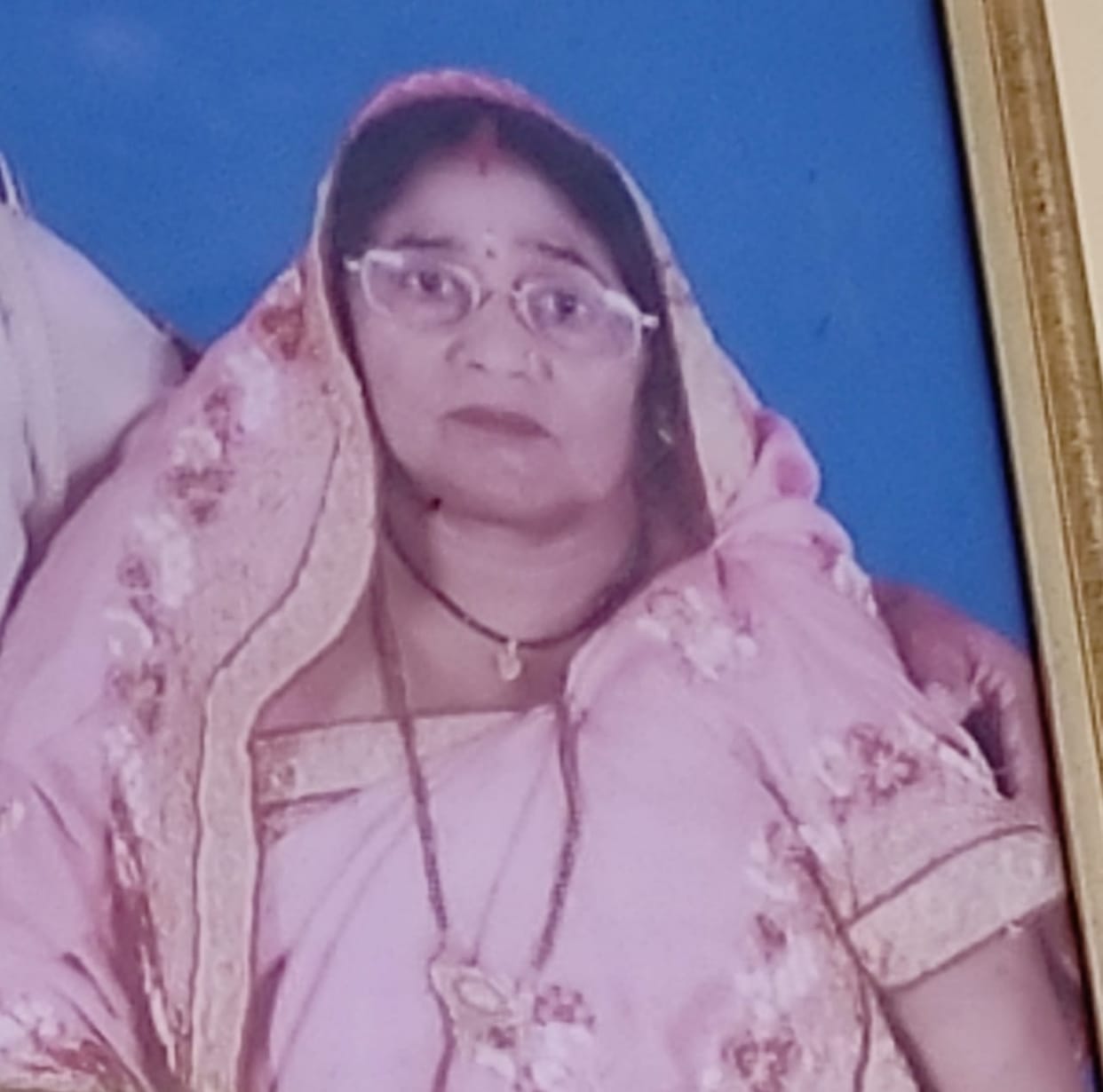Couple hit by truck, wife dies