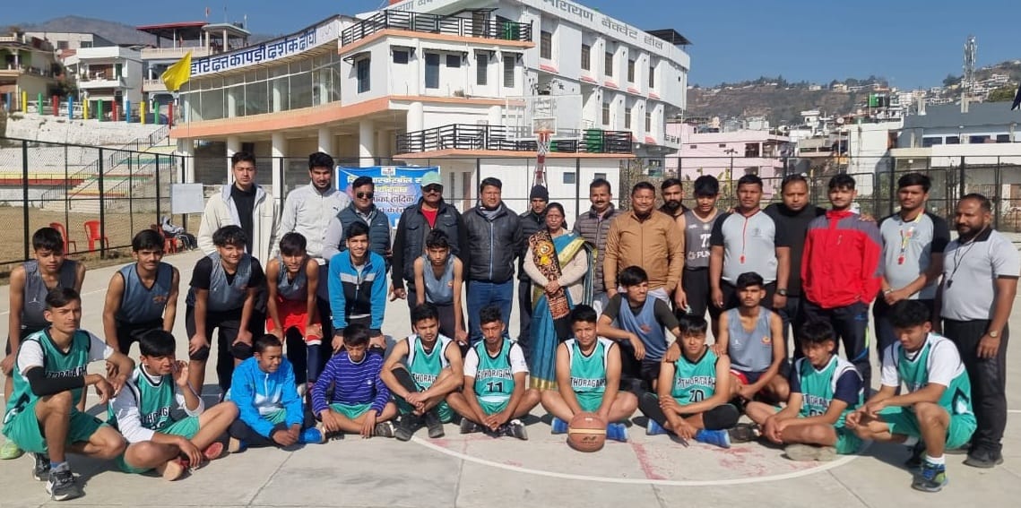Ramnagar and Dehradun in the final of basketball competition