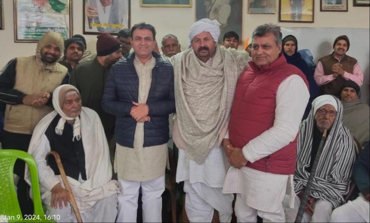 Distances vanished, Tikait and Yograj Singh came together
