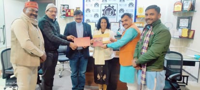 Three industrialists of the district received invitation