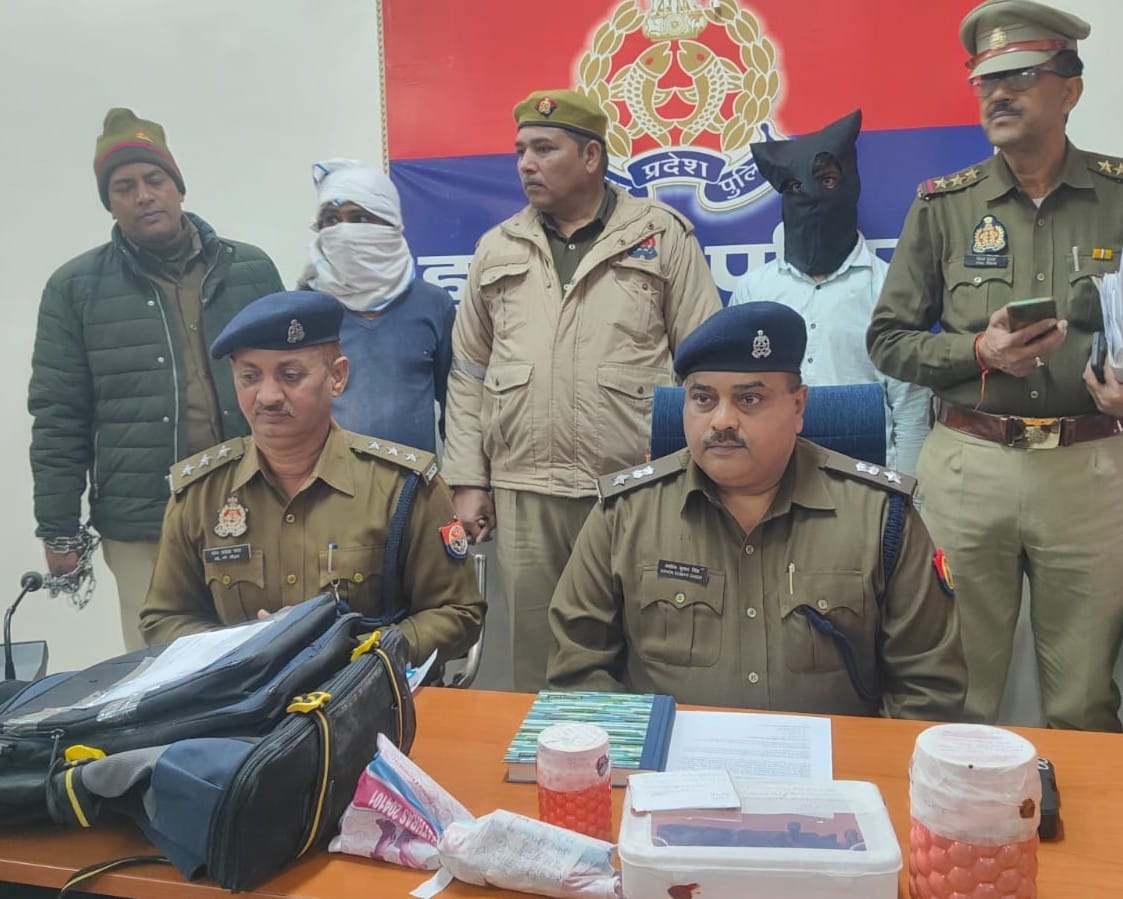 Theft was done in a readymade and cosmetics shop by doing recce.