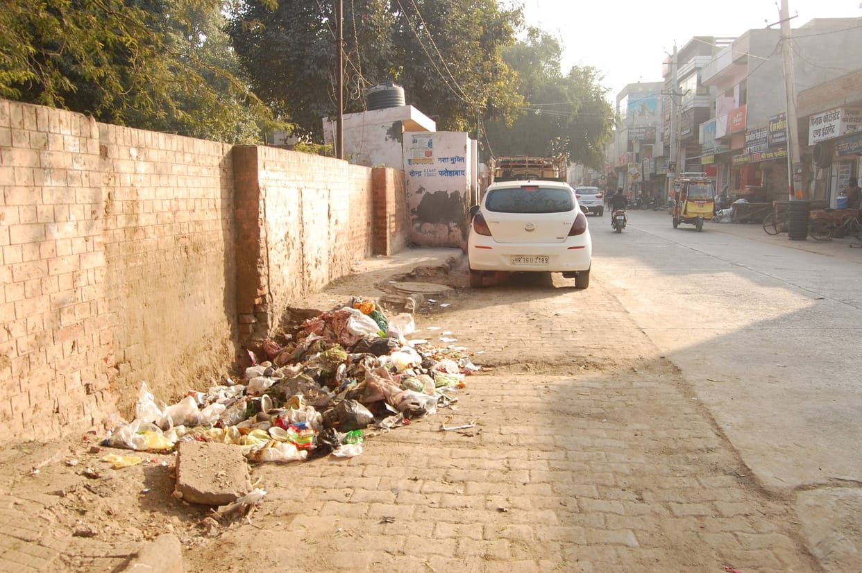 Could not keep the district clean even after spending crores on cleanliness