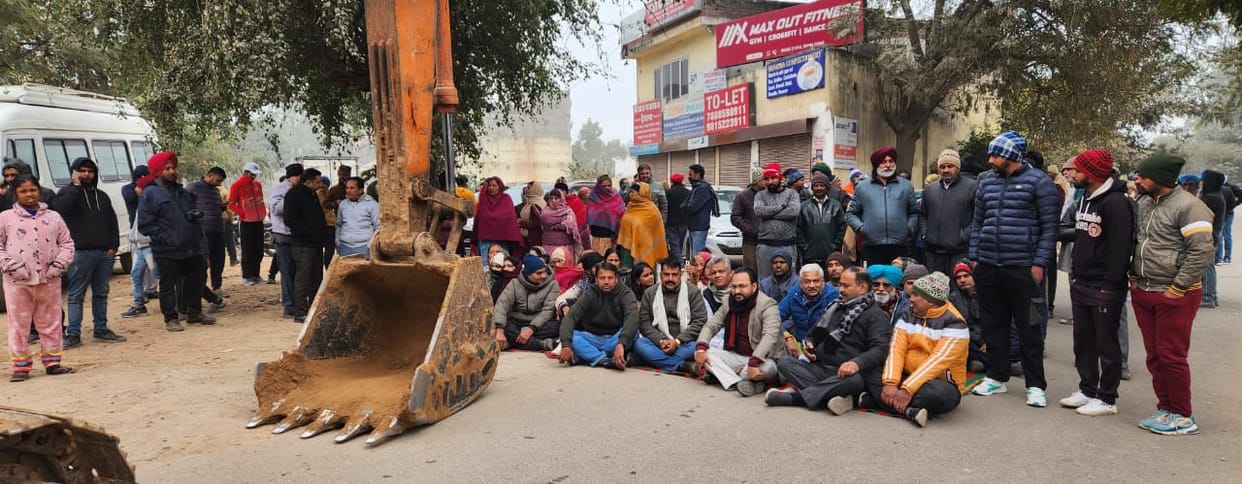 The administration team that went to remove the encroachment returned empty handed.
