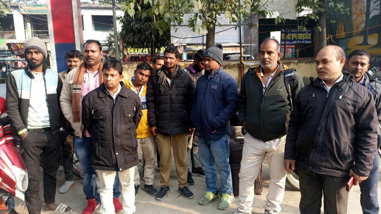 Along with Purvanchal, pigeon hunters also spread their net in Bihar and West Bengal.