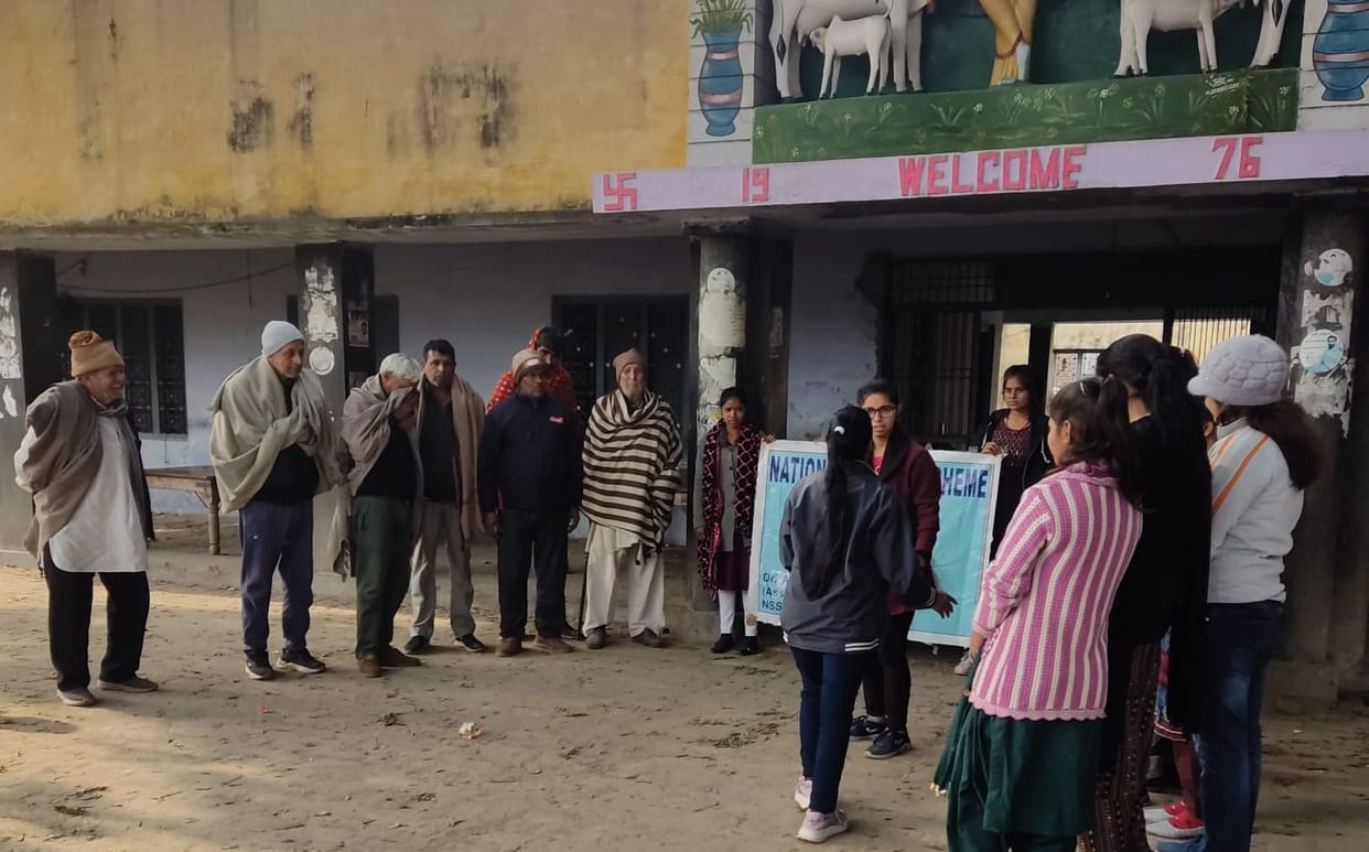 Explained the method of registration to volunteers on My Bharat Portal