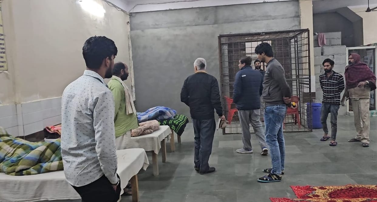Illegal de-addiction center caught in Patoda, case registered