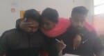 बेटे को भावुक होकर गले लगती सुमित्रा। स्रोत: विभाग