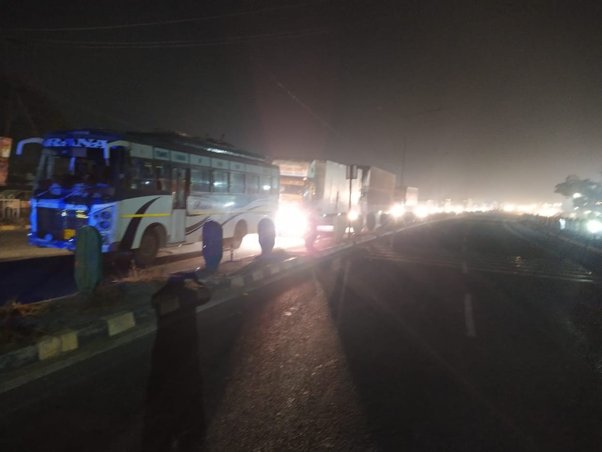 jam on highway during repairing