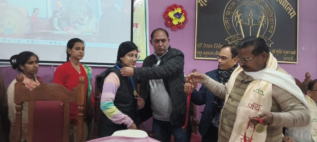 71 students who passed first class were honored in the meritorious felicitation ceremony.
