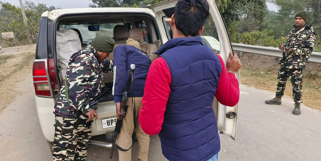 Vigilance increased on the border, people and vehicles are being checked