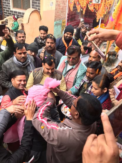 Akshat leaflets distributed in city and rural areas