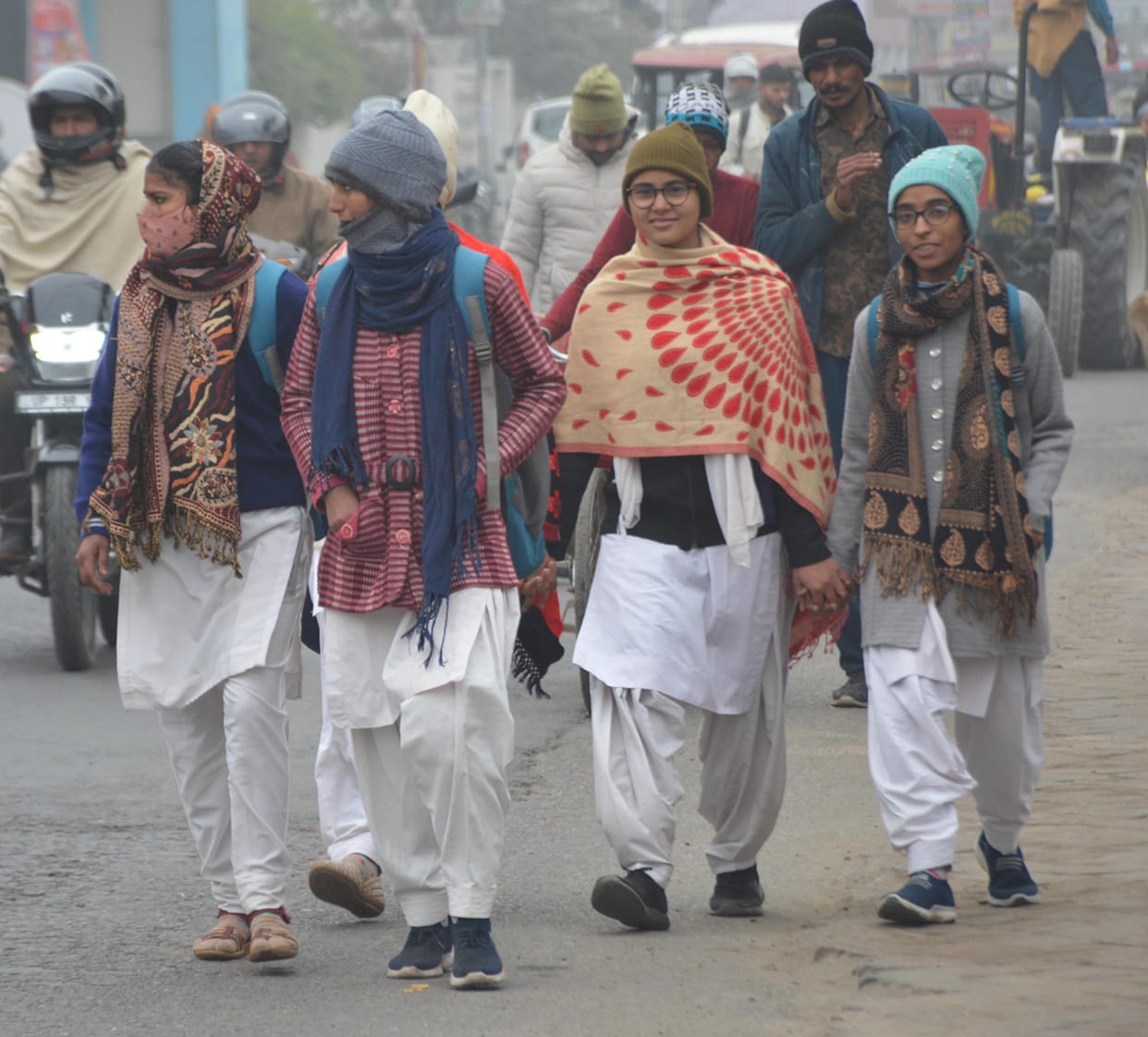 Sun came out in the afternoon, weather remained cool due to cold wave