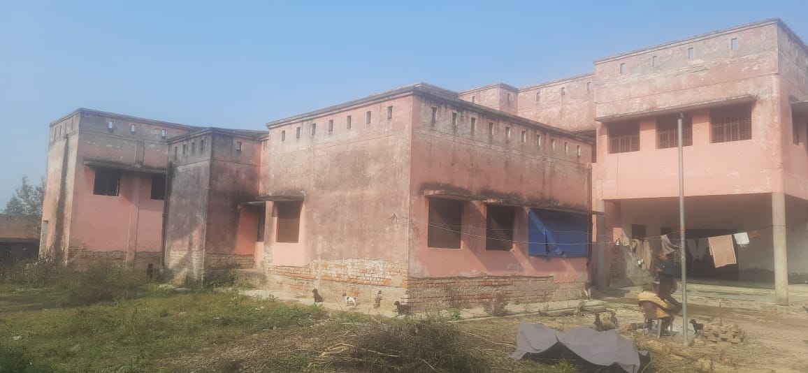 Mangapur CHC building was built 11 years ago, treatment has not started yet
