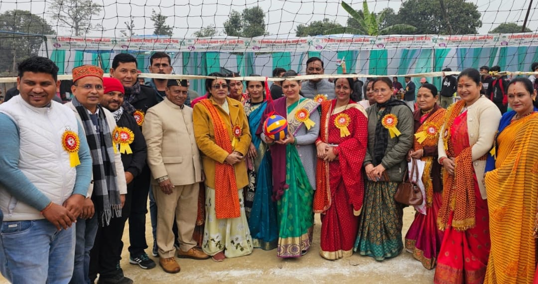 Artists gathered in Uttarayani Kautik