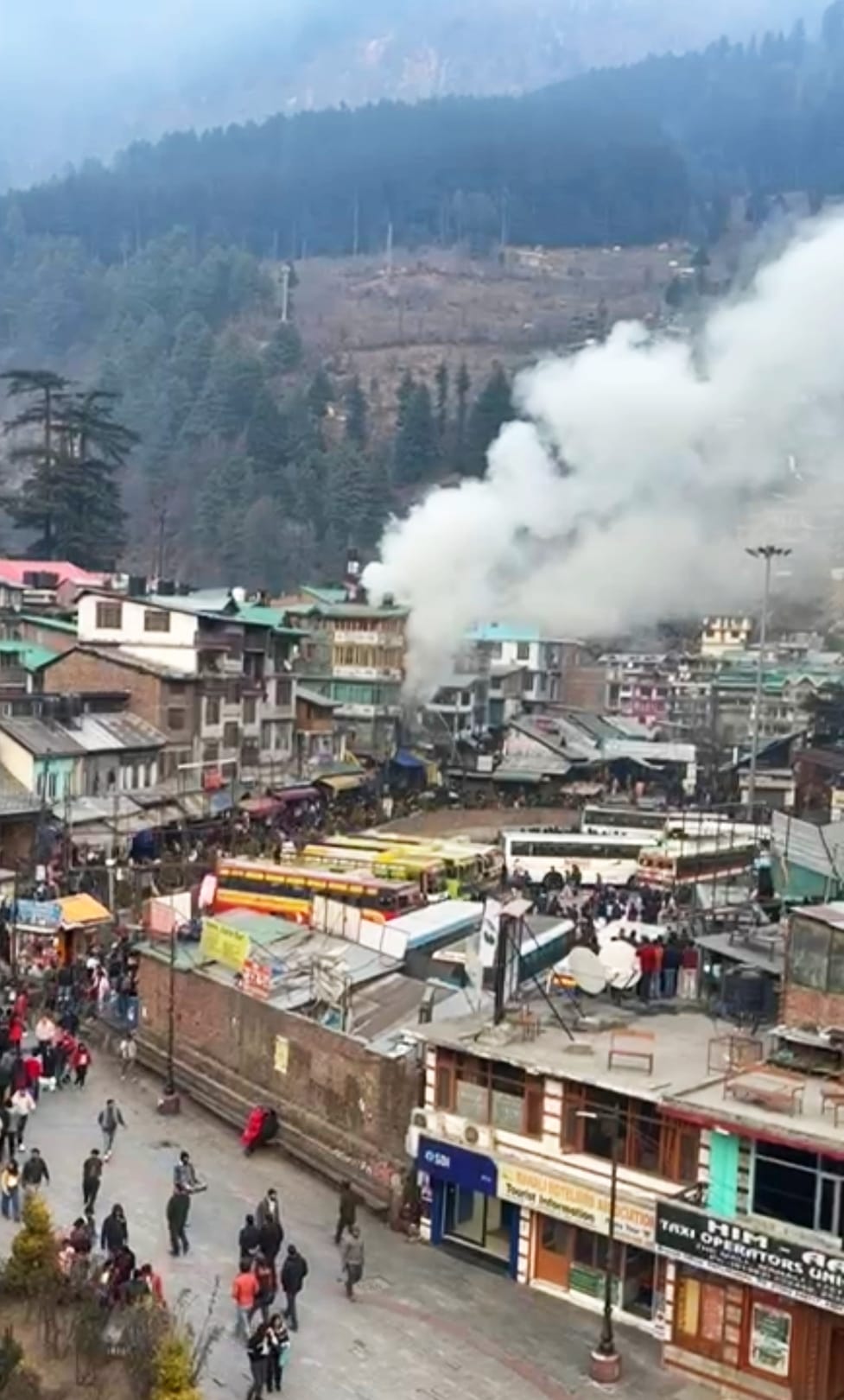 Fire broke out in Manu Market shop, loss of seven lakhs
