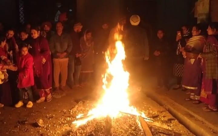 Sikh community celebrated Lohri with enthusiasm