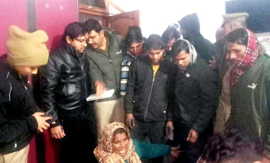 Dead body of married woman found hanging, accused of murder
