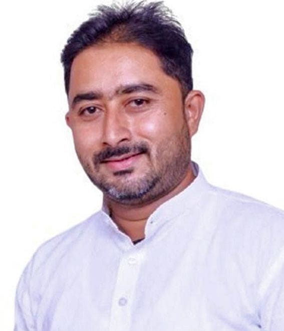 Former state vice president of AAP Rajesh Bisht resigned