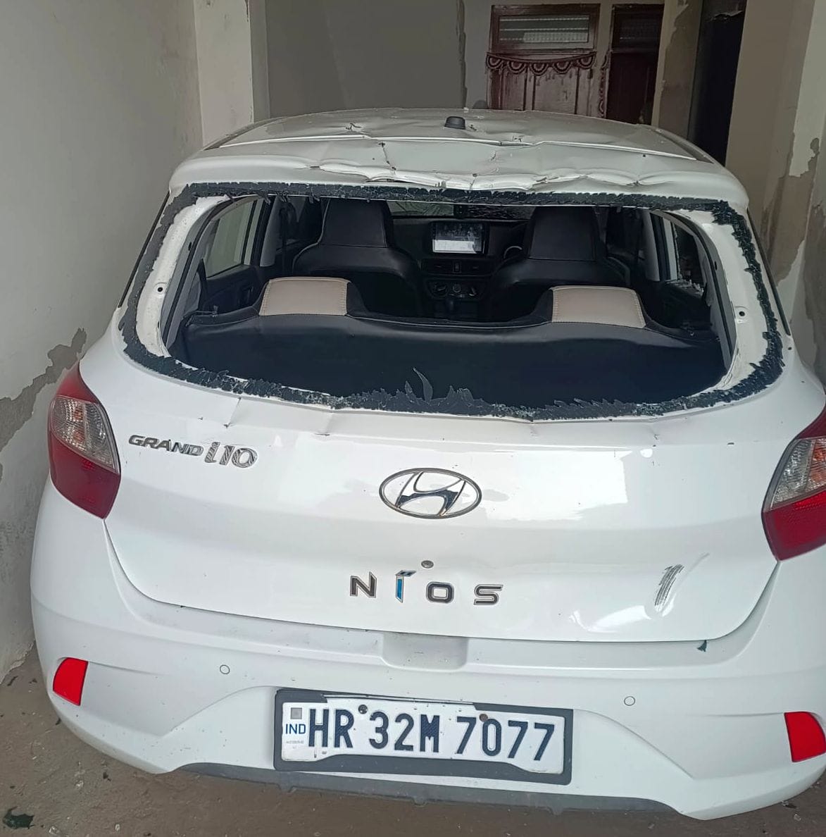 Youth entered soldier's house with sharp weapon