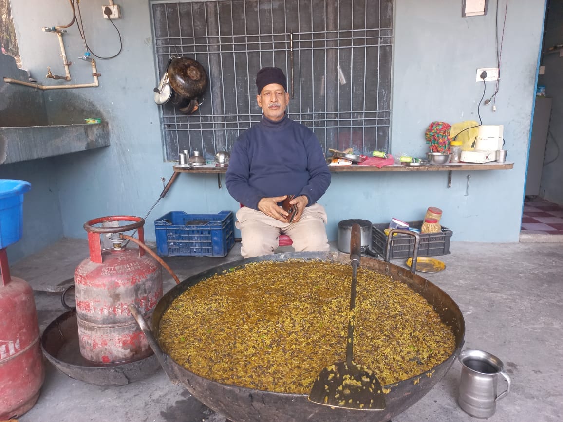 Earned virtue by taking holy bath on Makar Sankranti