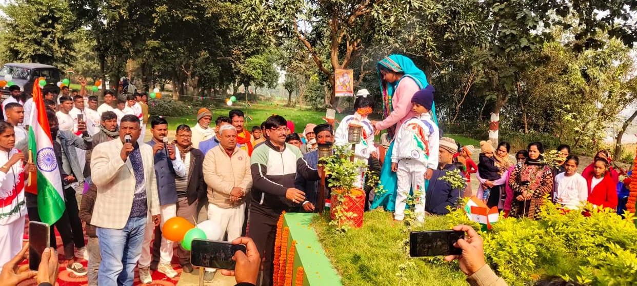 51 youth ran with torch on martyr's death anniversary