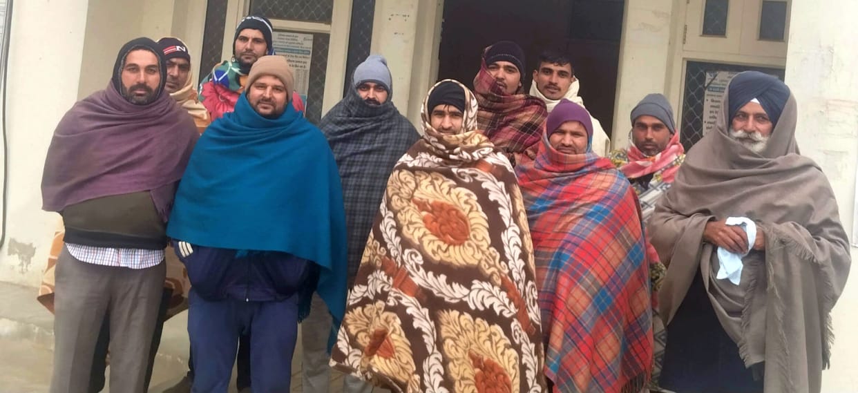 Farmers protested against not getting electricity as per schedule
