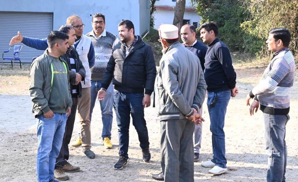 People should take advantage of the government's village door program: DC