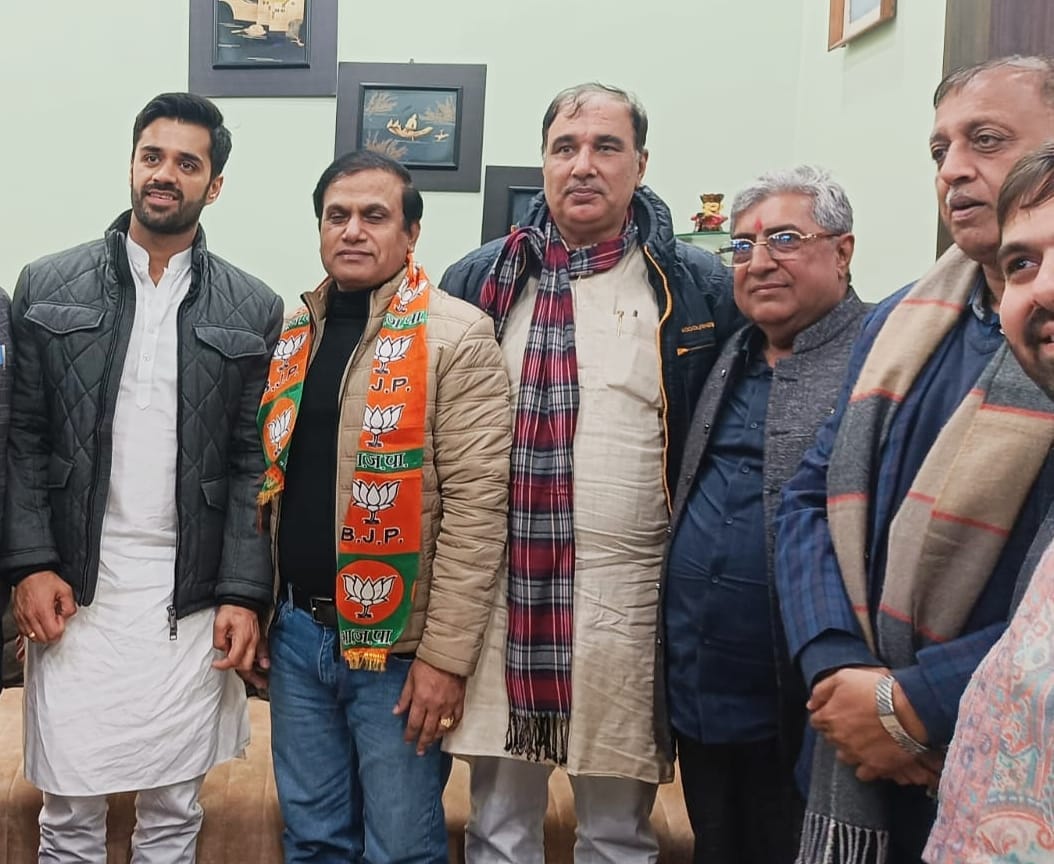 Dr. Rajesh Saini left Congress and joined BJP