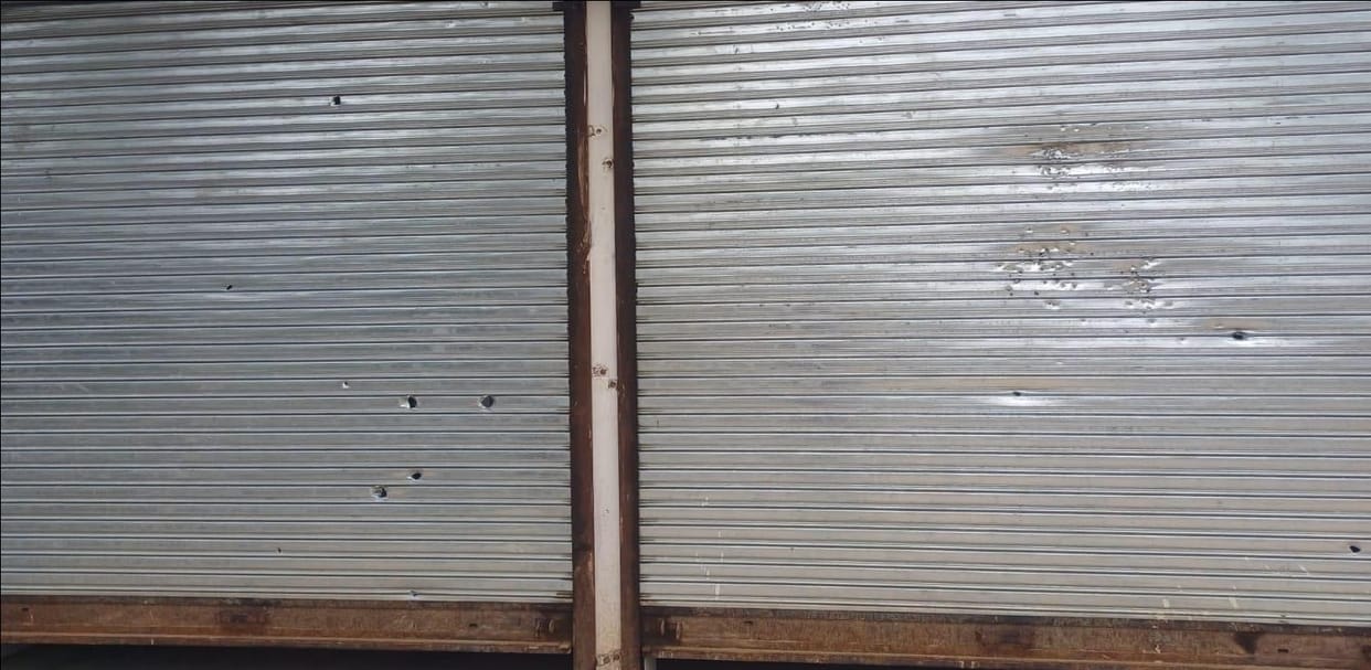 Rapid firing on property dealer