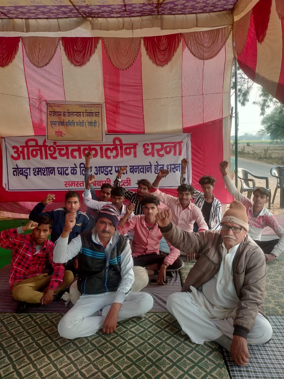 Indefinite strike regarding underpass continues for 42nd day