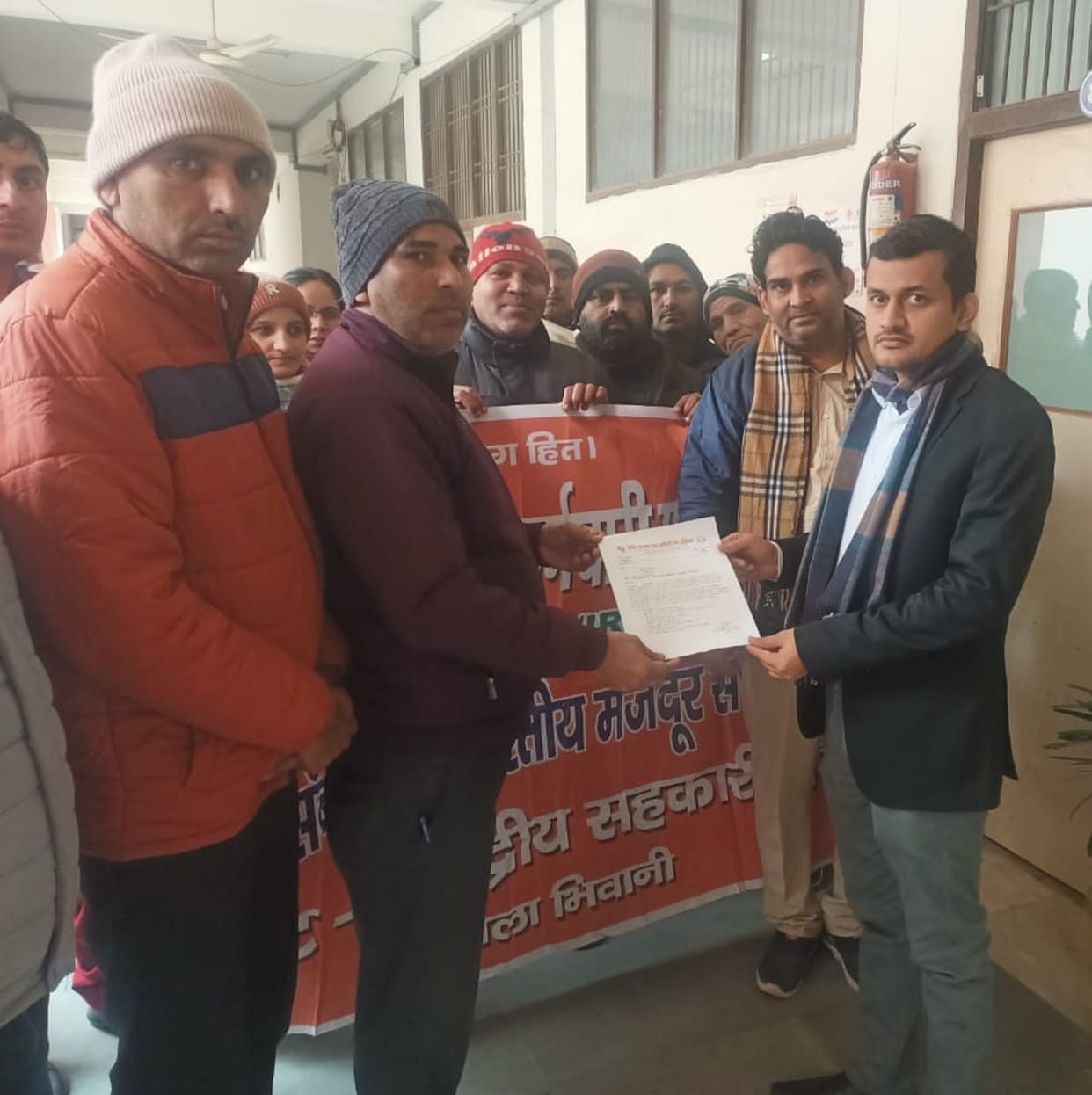 Members of contract employees union submitted memorandum