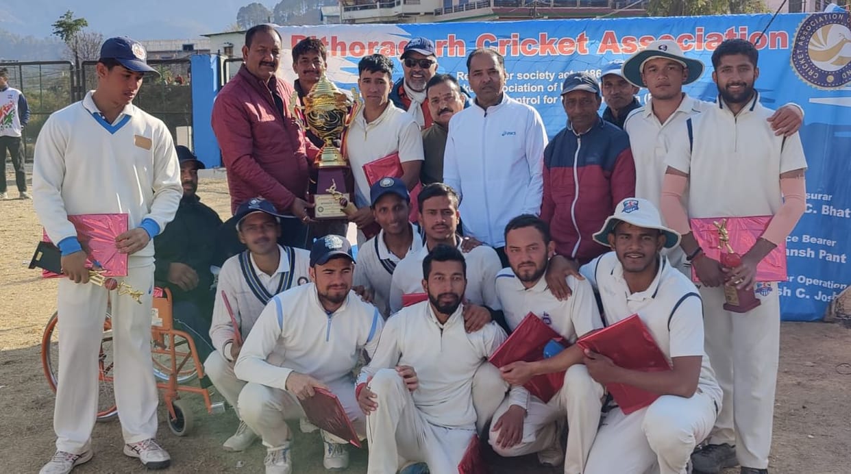 Sor Cricket Club won the title of District Cricket League