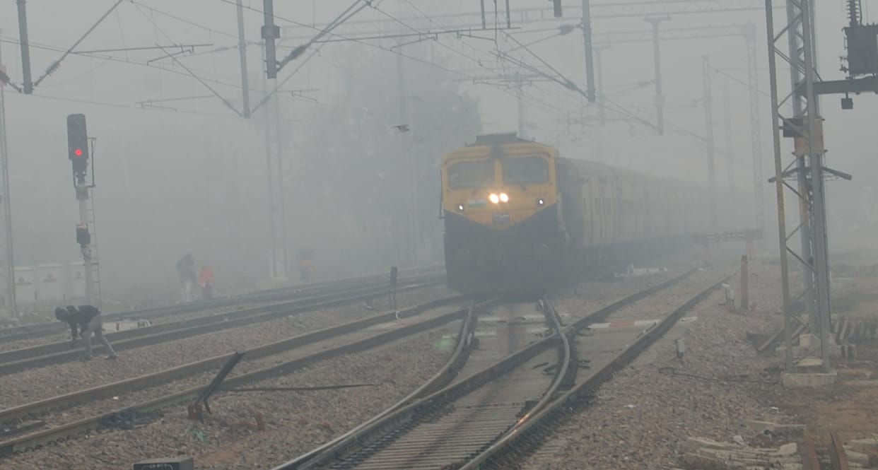 Visibility remained less than 20 meters till 9 o'clock, vehicles crawled on the roads.