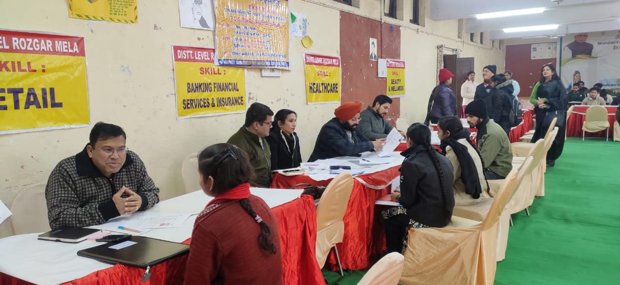 29 students got jobs on the spot in employment fair