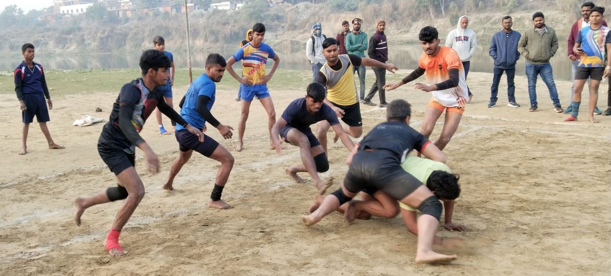 Lambhua became the winner after defeating Vanvasi hostel.