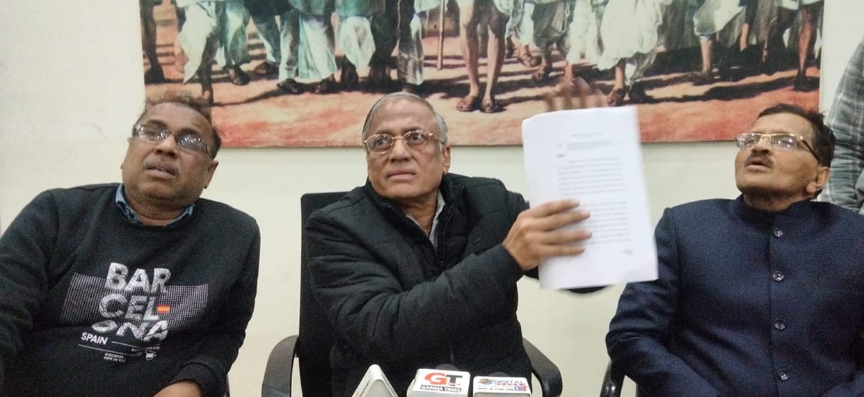 Vice President, General Secretary and Treasurer of Vaishya Sanstha resigned from their posts.