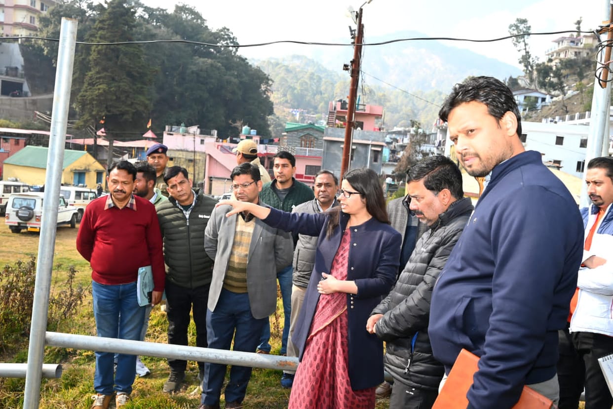 DM inspected Bhawali and Bhimtal