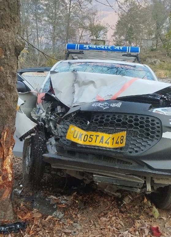 An elderly man standing with a bike parked on the roadside was hit by a car, died