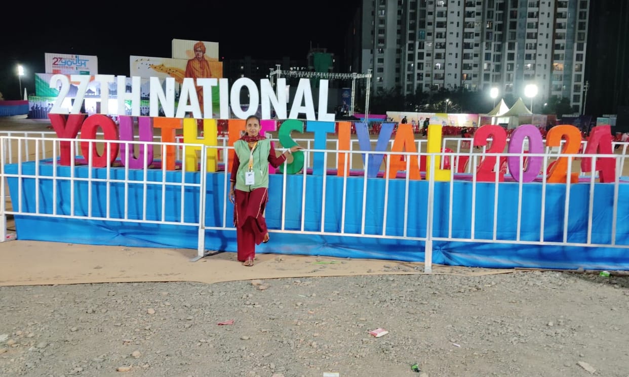 Two participants from the district participated in the National Youth Festival