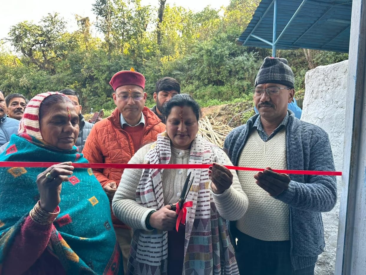 Women should increase their livelihood by producing more sugarcane: Sunita
