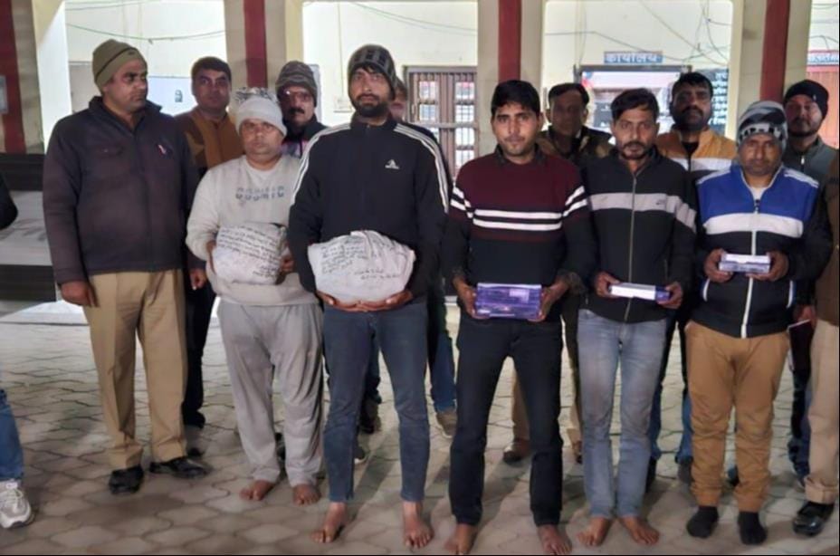 ANTF Meerut and police caught five smugglers supplying drugs